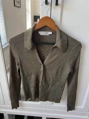 Simons Contemporaine Olive Ribbed Button Front Top Size M
